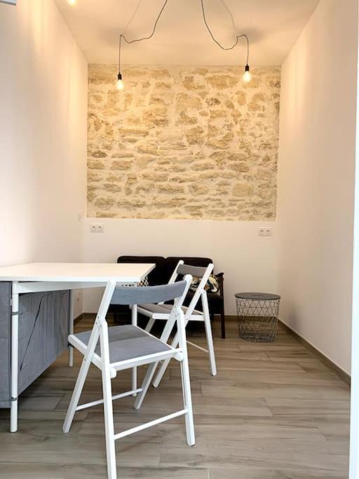 Appartement Secteur Gare Et Place De La Comedie, Wifi & Climatisation Montpellier Zewnętrze zdjęcie